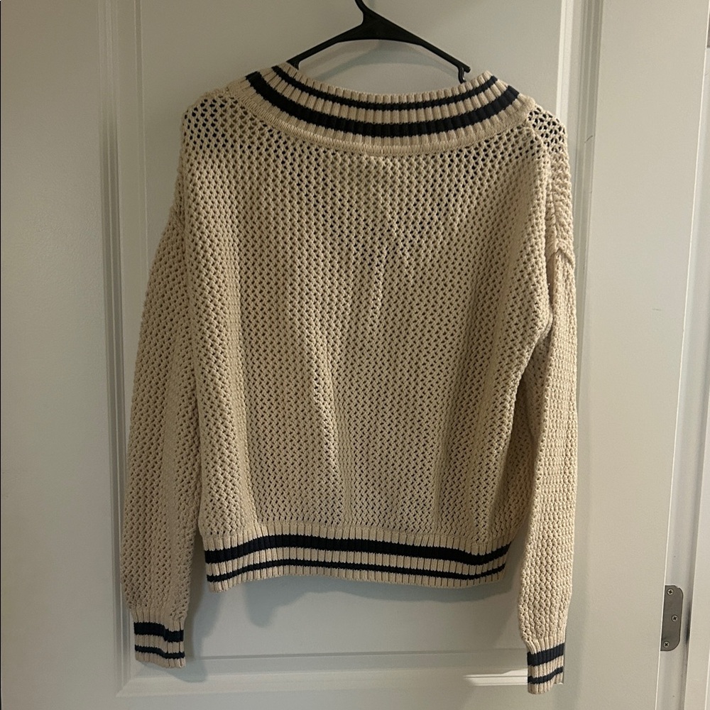 Arizona Jean Company Cream V-Neck Sweater with Blue Trim - Picture 5 of 6